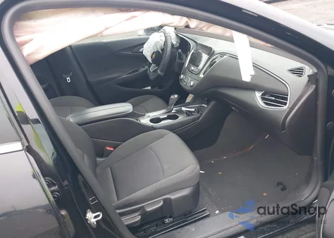 2018 Chevrolet Malibu Lt z USA, uszkodzony, nr VIN 1G1ZD5ST3JF126697